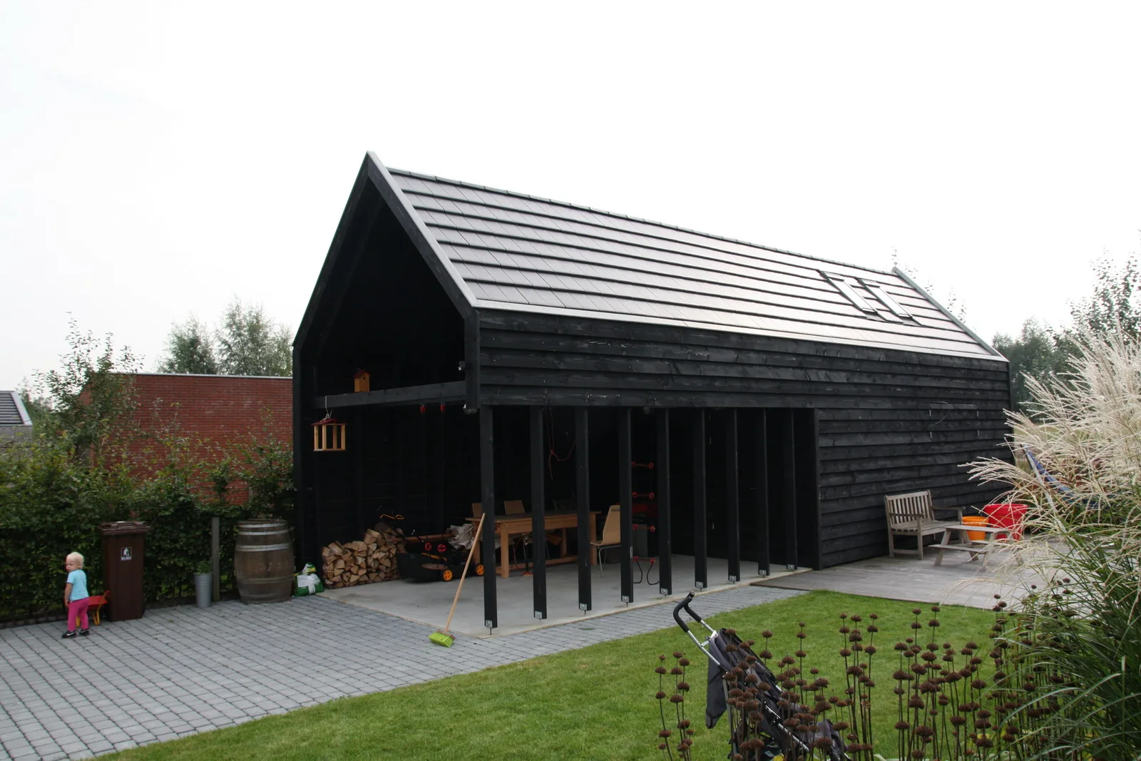 Stedenbouwkundig accent aan het Cronenburgherplein met markante kapverdraaiing