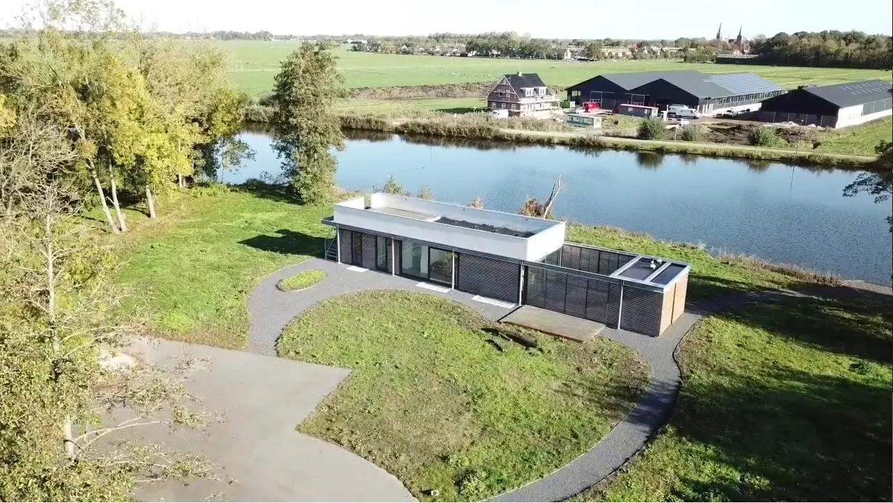 Architect Vinkeveen Moderne Recreatiewoning aan de Vecht