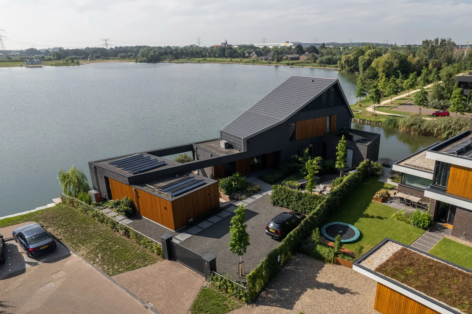 Villa aan het water Waterrijk Woerden