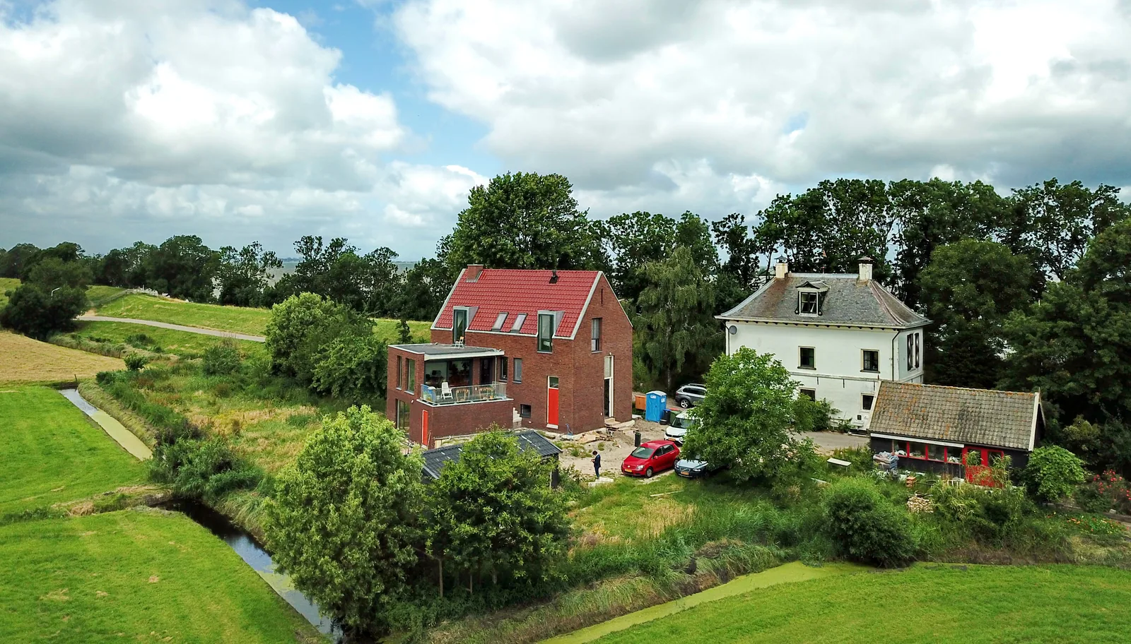 Woning in de Krijgsman Muiden — verbouwen via afwijking bestemmingsplan