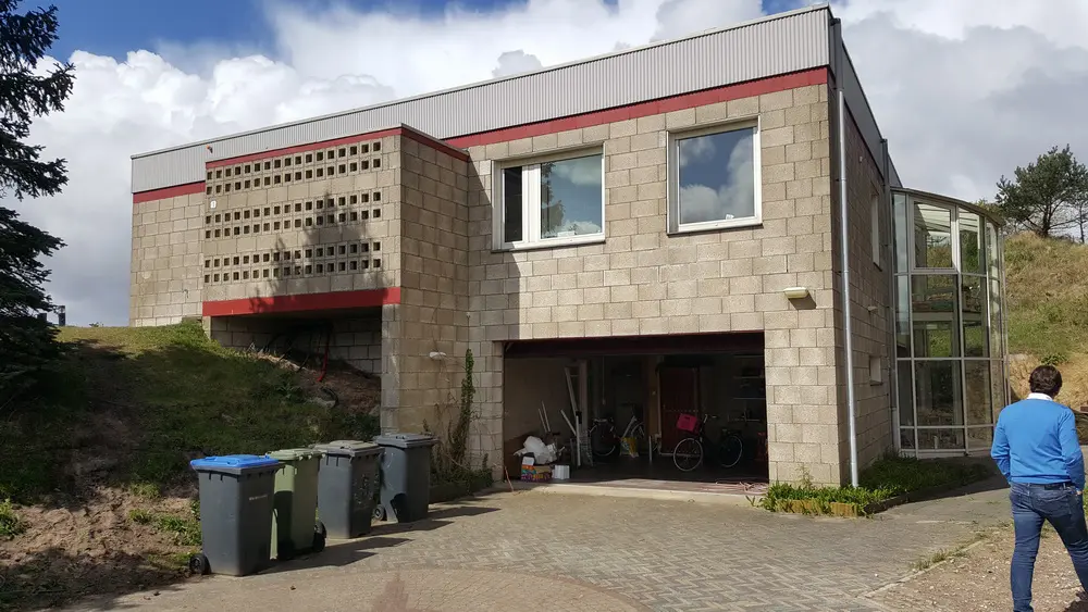 Bestaande kustvilla in Zandvoort voor de verbouwing